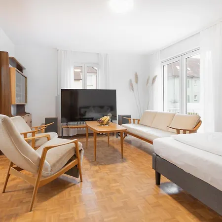 Bodensee-haus Istayunixi Seenaehe-terrasse-garten-netflix-parkplatz * Radolfzell am Bodensee